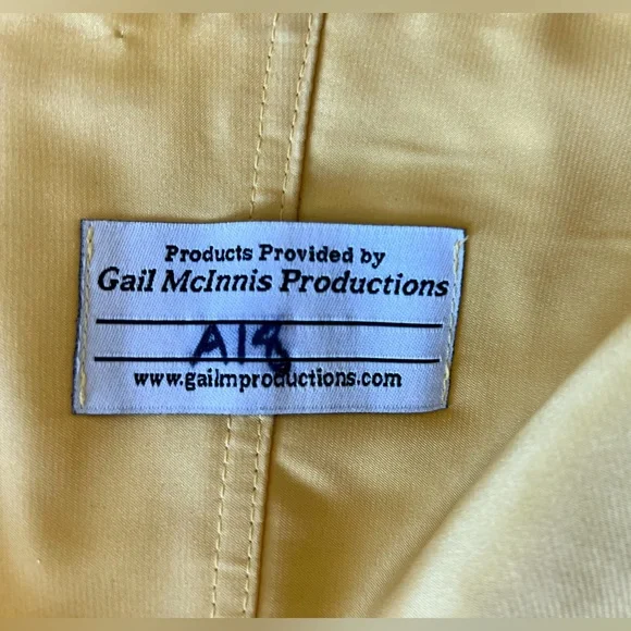 Gold dress - Picture 3 of 4